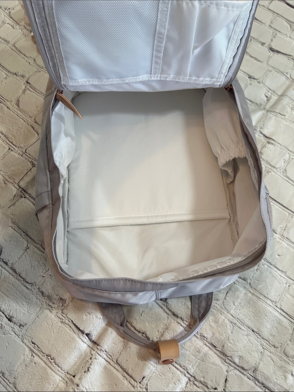NWOT doughnut Greyish Purple Backpack - Picture 4 of 10